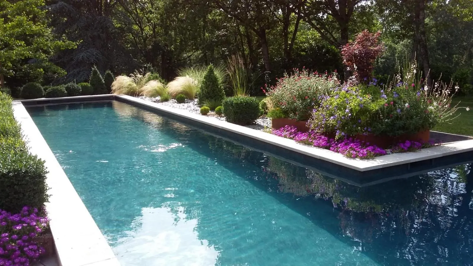 Les Buis De La Borie Guest House Montcabrier  Country house